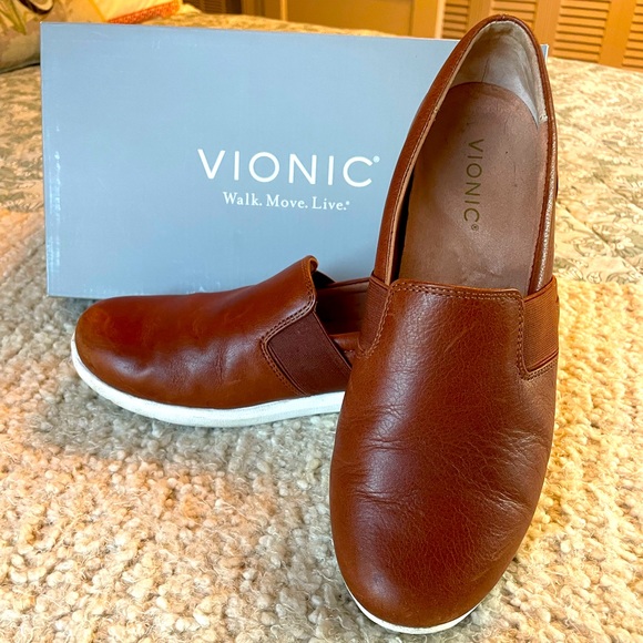 Vionic Shoes - Vionic Gianna slip on shoes